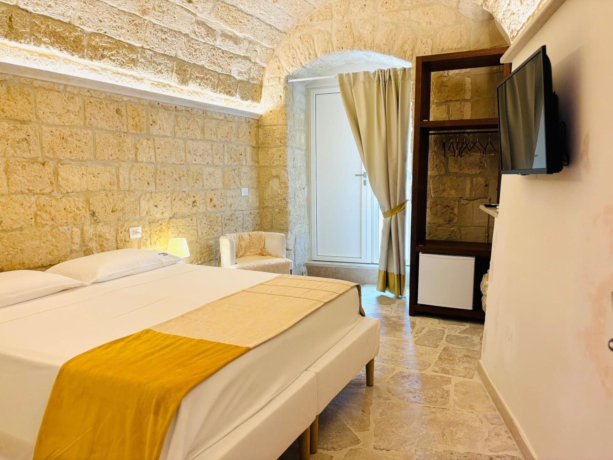Vischi Apartment Trani By Le Marinelle Loc Turistica Экстерьер фото